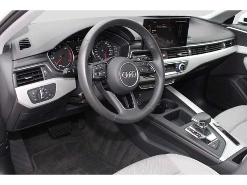 Audi A4 Avant 35 TFSI S-Tronic LED NAVI+ PANO ACC PDC